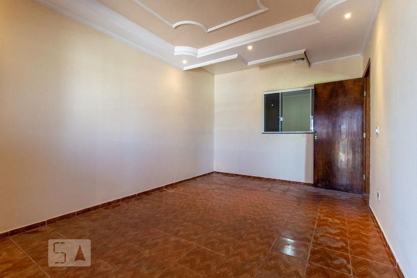 Foto 1 de Casa com 2 Quartos para alugar, 74m² em Pinheirinho, Curitiba