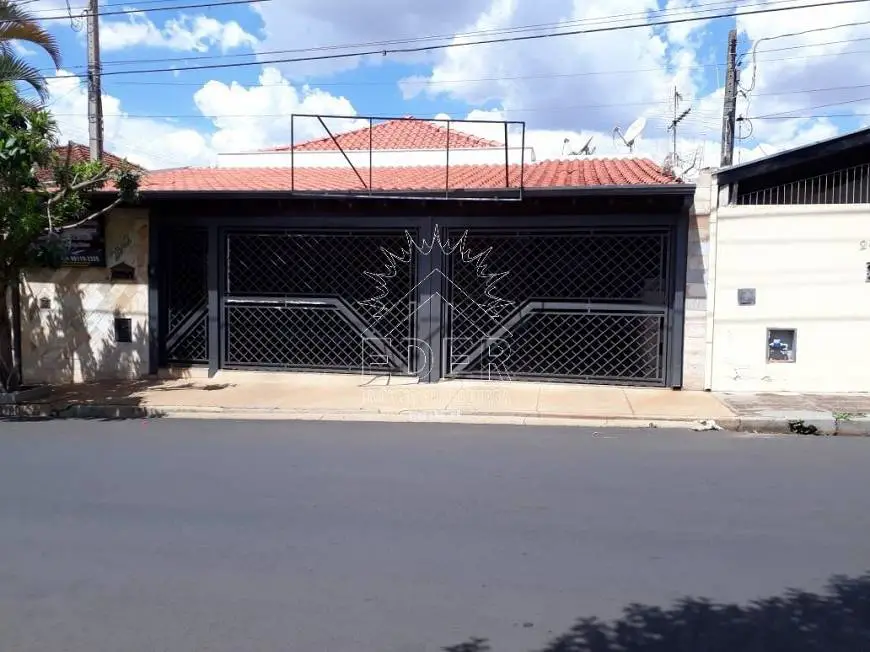 Foto 1 de Casa com 3 Quartos para venda ou aluguel, 314m² em Centro, Araraquara