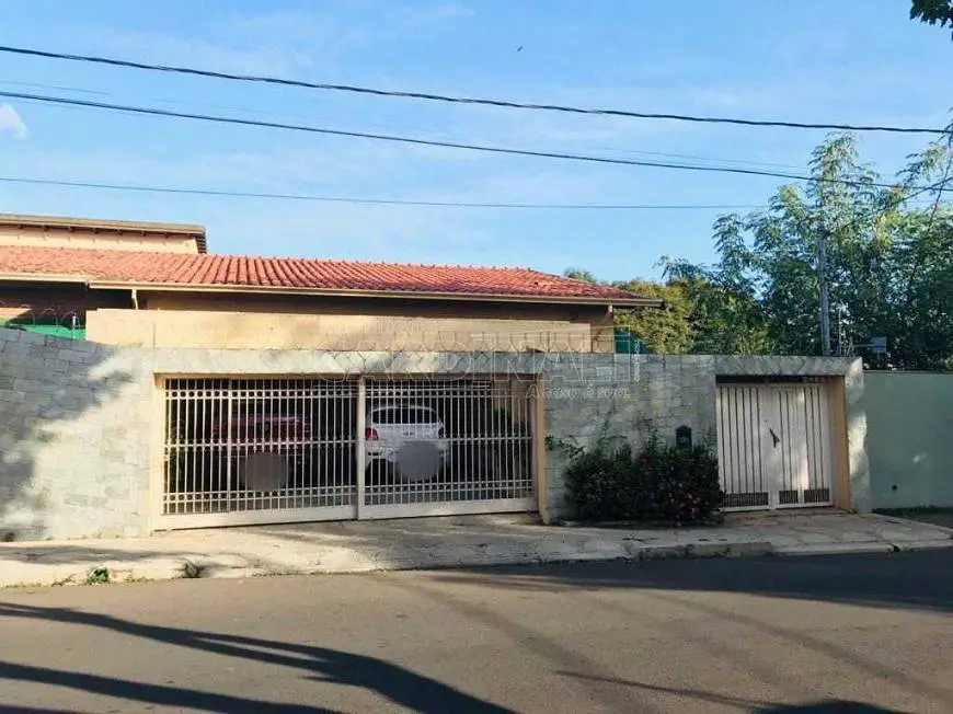 Foto 1 de Casa com 4 Quartos para alugar, 500m² em Jardim Macarengo, São Carlos