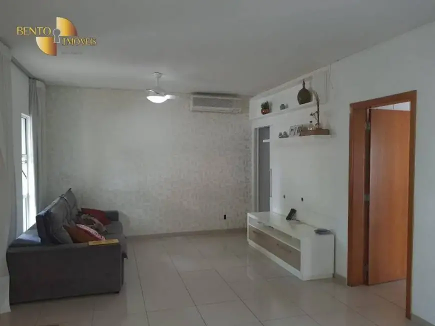 Foto 1 de Casa de Condomínio com 3 Quartos à venda, 205m² em Residencial Paiaguas, Cuiabá