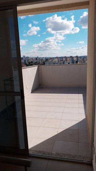 Foto 1 de Cobertura com 1 Quarto à venda, 80m² em Ouro Preto, Belo Horizonte