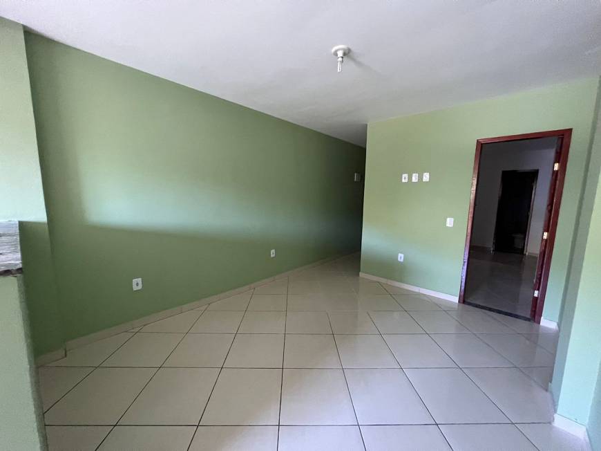 Foto 2 de Apartamento com 1 Quarto para alugar, 60m² em  Vila Valqueire, Rio de Janeiro