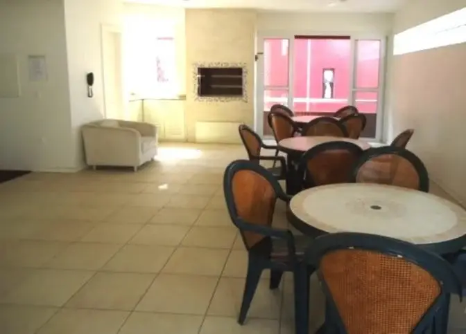 Foto 5 de Apartamento com 2 Quartos para alugar, 80m² em Atiradores, Joinville