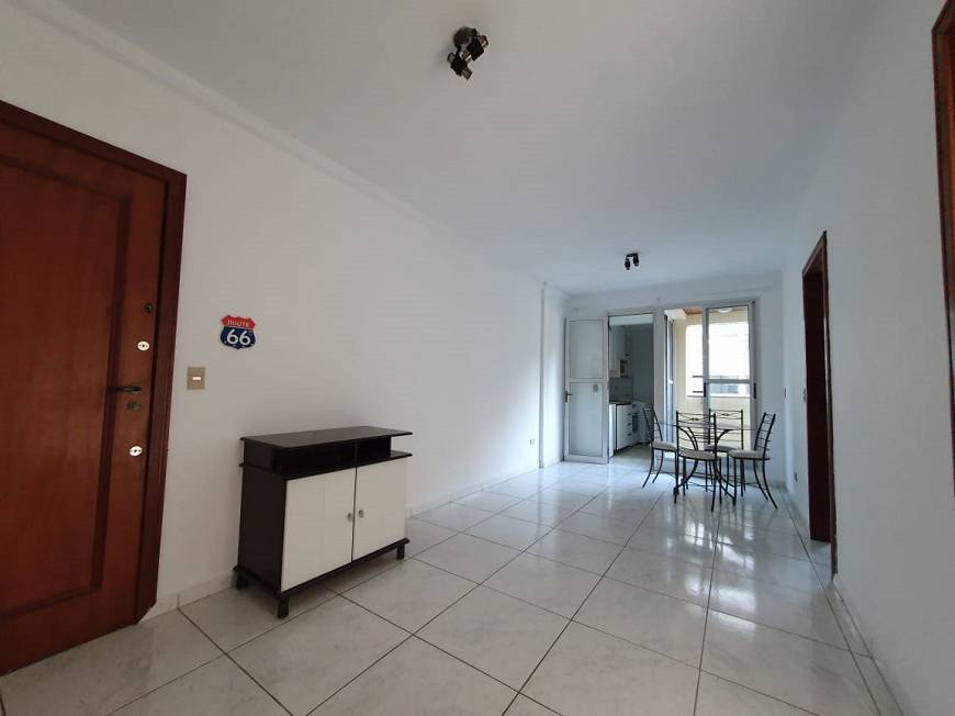 Foto 5 de Apartamento com 2 Quartos para alugar, 76m² em Centro, Curitiba