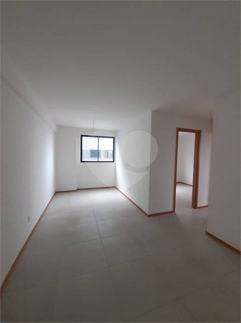 Foto 1 de Apartamento com 2 Quartos à venda, 61m² em Jatiúca, Maceió