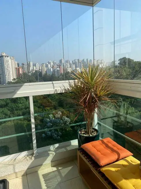 Foto 4 de Apartamento com 2 Quartos à venda, 113m² em Panamby, São Paulo