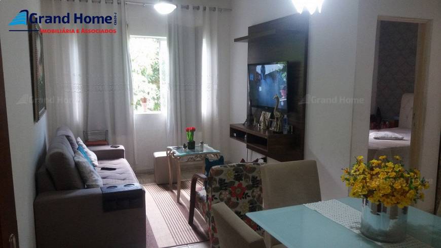 Foto 1 de Apartamento com 2 Quartos à venda, 42m² em São Judas Tadeu, Serra