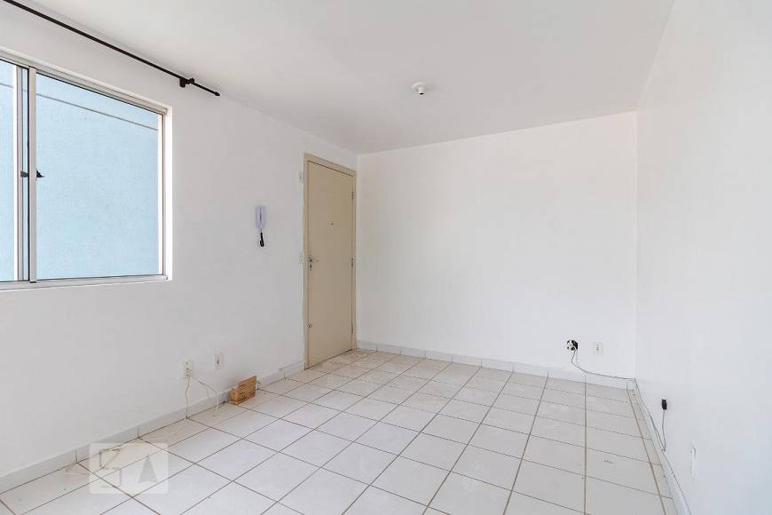 Foto 3 de Apartamento com 2 Quartos para alugar, 55m² em Sitio Cercado, Curitiba