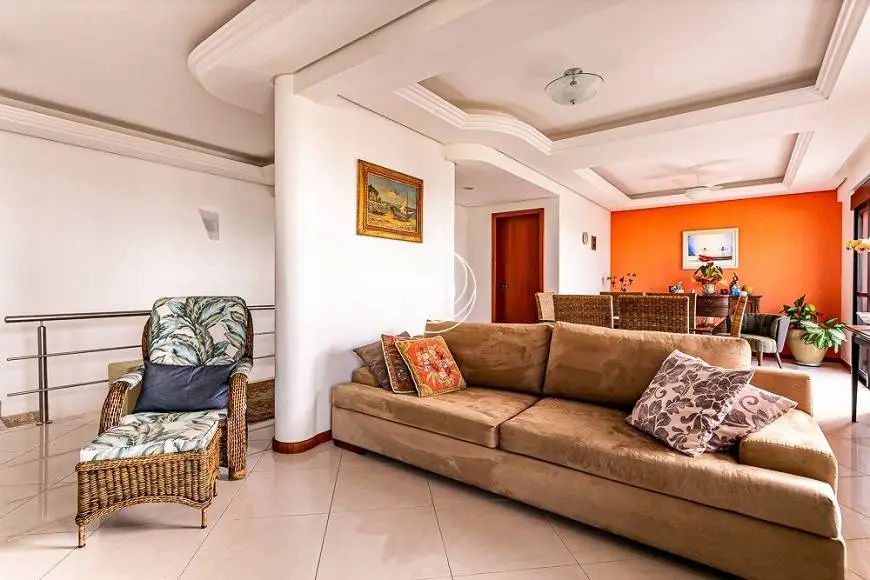 Foto 1 de Apartamento com 3 Quartos à venda, 200m² em Balneário, Florianópolis