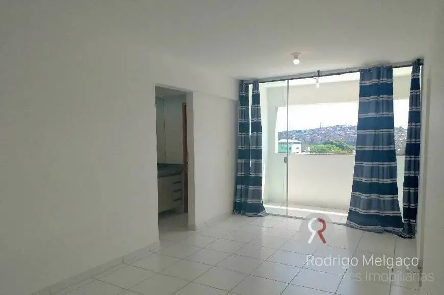Foto 1 de Apartamento com 3 Quartos para alugar, 74m² em Betânia, Belo Horizonte