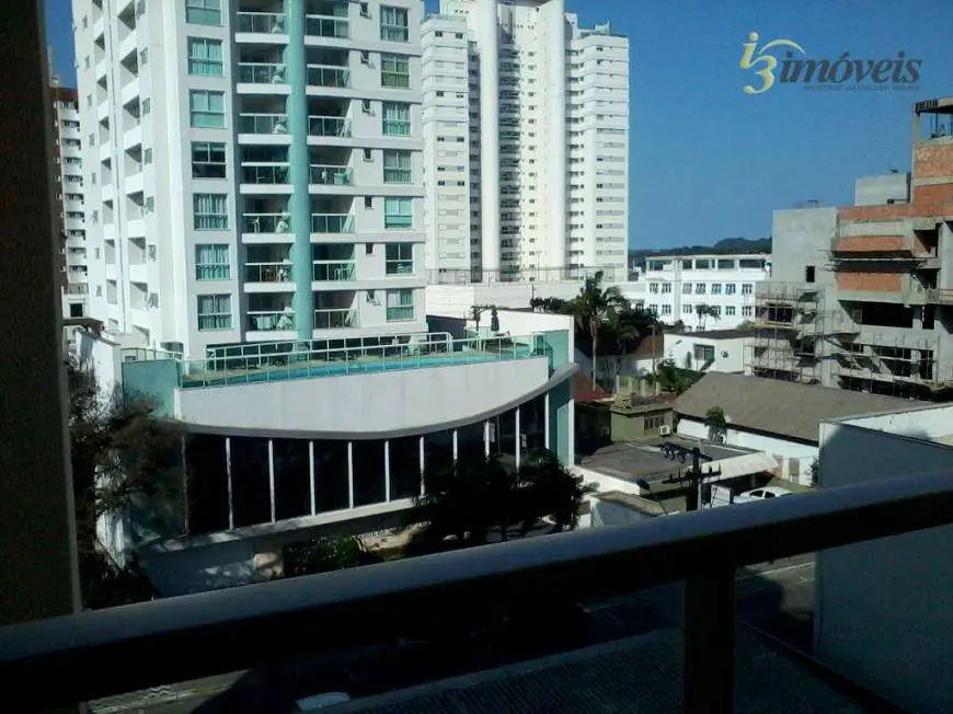 Foto 1 de Apartamento com 3 Quartos para alugar, 155m² em Centro, Itajaí