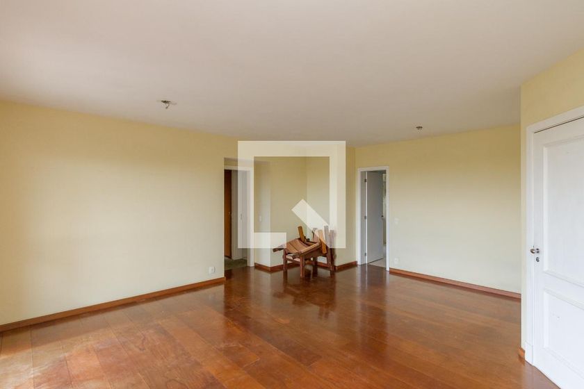 Foto 3 de Apartamento com 3 Quartos para alugar, 117m² em Chácara Santo Antônio, São Paulo