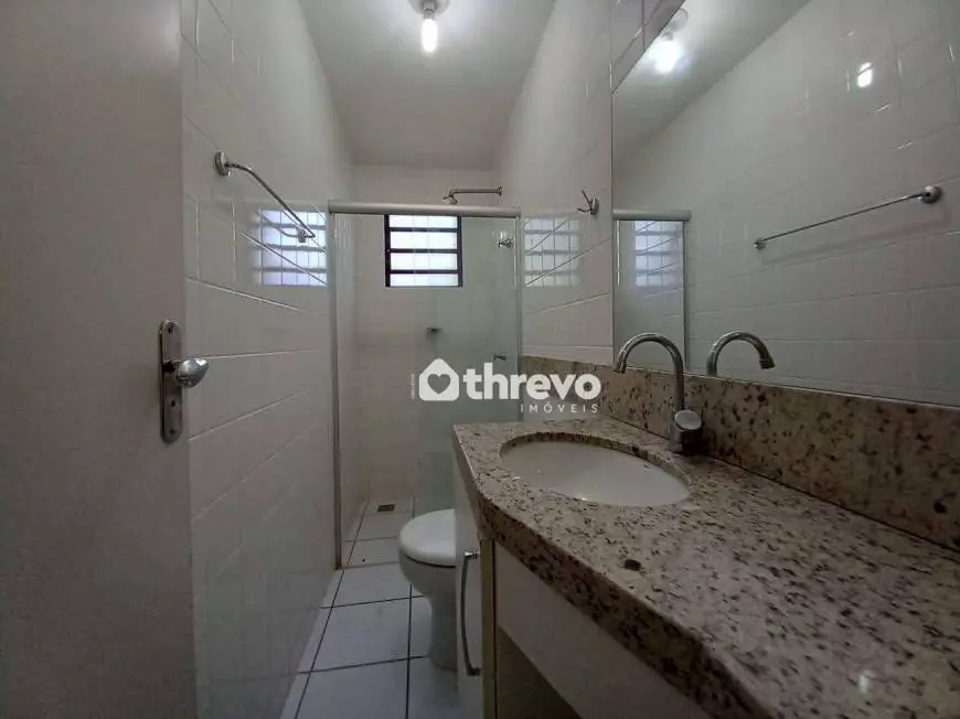 Foto 2 de Apartamento com 3 Quartos para alugar, 76m² em Horto, Teresina
