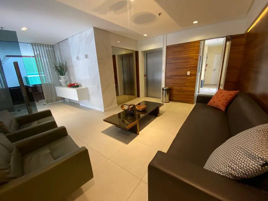 Foto 2 de Apartamento com 3 Quartos à venda, 118m² em Meireles, Fortaleza