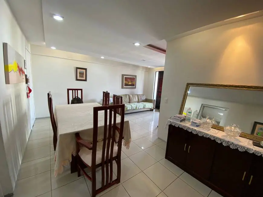 Foto 5 de Apartamento com 3 Quartos à venda, 118m² em Meireles, Fortaleza