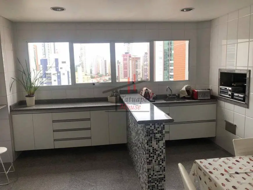 Foto 1 de Apartamento com 3 Quartos à venda, 224m² em Tatuapé, São Paulo