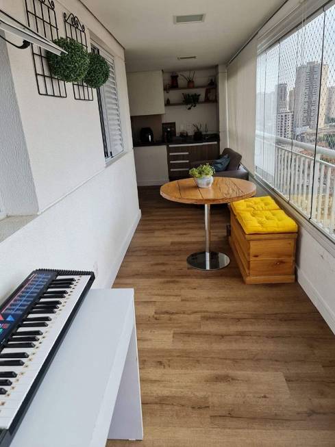 Foto 3 de Apartamento com 3 Quartos à venda, 98m² em Vila Bertioga, São Paulo