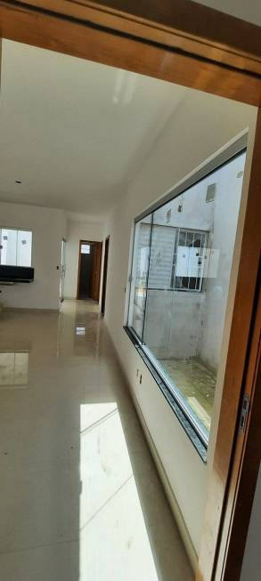Foto 2 de Casa com 3 Quartos à venda, 103m² em Cidade Alta, Cuiabá