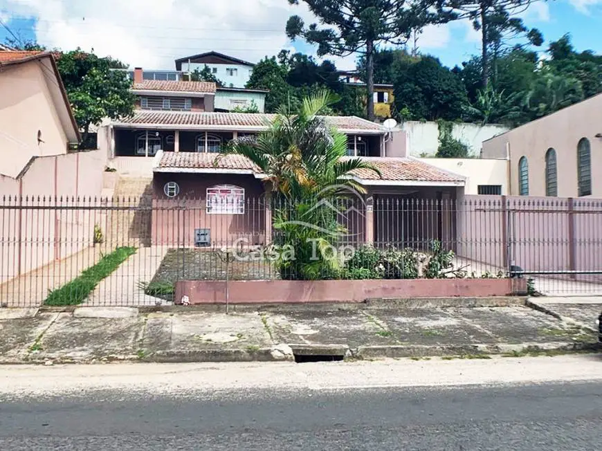 Foto 1 de Casa com 3 Quartos para alugar, 212m² em Neves, Ponta Grossa