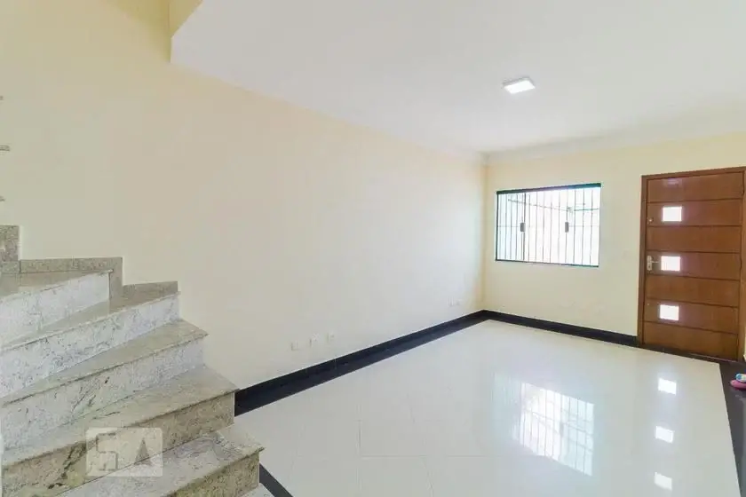 Foto 4 de Casa com 3 Quartos para alugar, 200m² em Ponte Rasa, São Paulo
