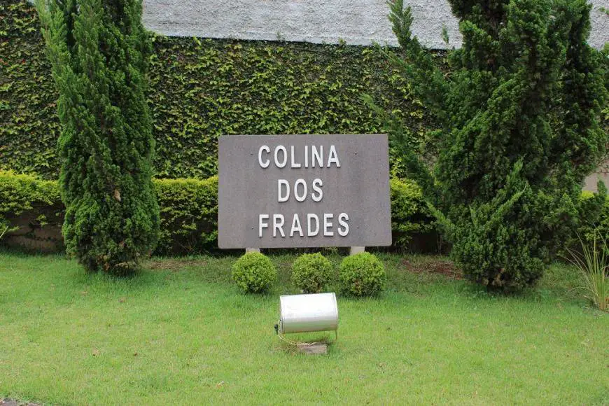 Foto 1 de Lote/Terreno à venda, 10m² em Colonia Dona Luiza, Ponta Grossa