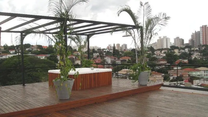 Foto 1 de Sobrado com 4 Quartos para alugar, 1130m² em Pacaembu, São Paulo