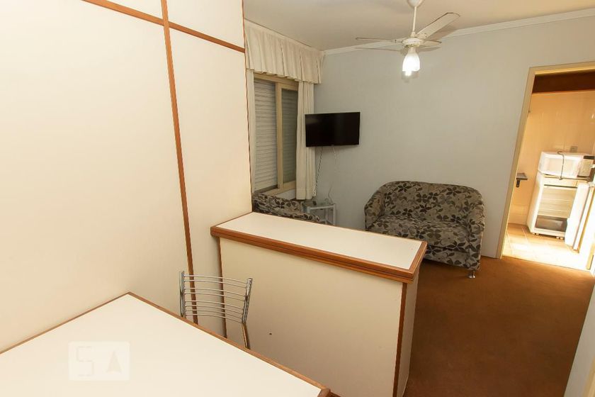 Foto 3 de Apartamento com 1 Quarto para alugar, 47m² em Bom Fim, Porto Alegre