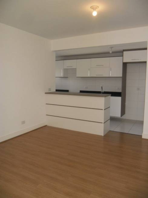Foto 3 de Apartamento com 3 Quartos para alugar, 99m² em Água Verde, Curitiba