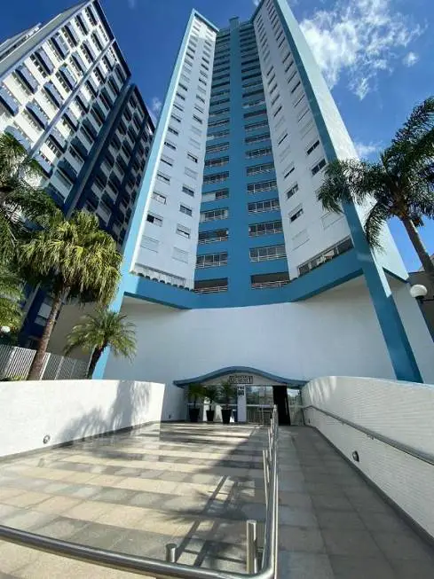 Foto 1 de Apartamento com 3 Quartos para alugar, 182m² em Cristo Rei, Curitiba