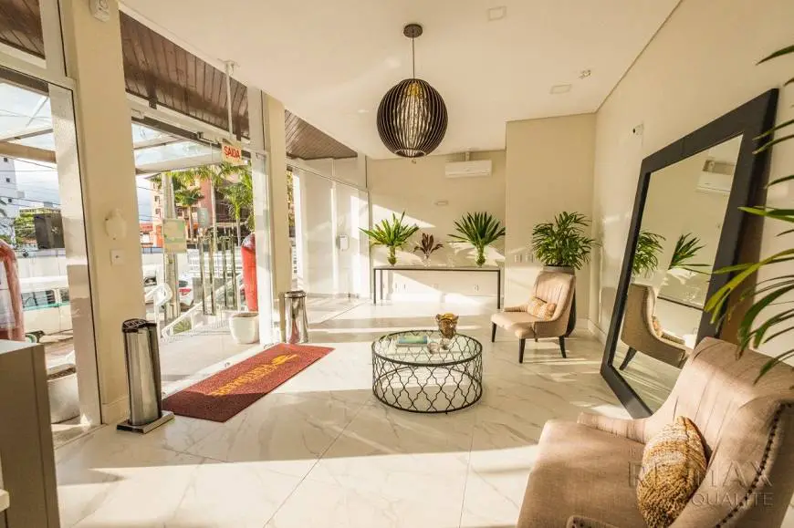 Foto 1 de Apartamento com 3 Quartos à venda, 108m² em Jurerê, Florianópolis