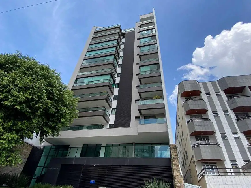 Foto 1 de Apartamento com 4 Quartos à venda, 198m² em Centro, Juiz de Fora