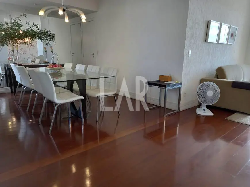 Foto 3 de Apartamento com 4 Quartos para alugar, 220m² em Lourdes, Belo Horizonte