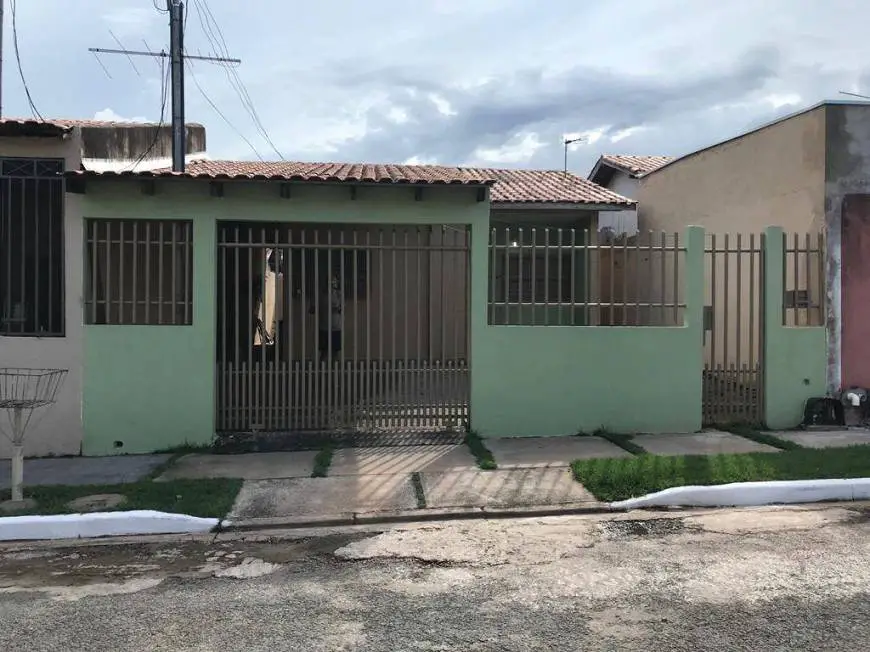 Foto 1 de Casa com 2 Quartos à venda, 170m² em Jardim Universitário, Cuiabá