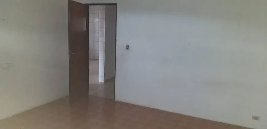 Foto 4 de Casa com 2 Quartos para alugar, 70m² em Vila Joao Montesano, Itapecerica da Serra