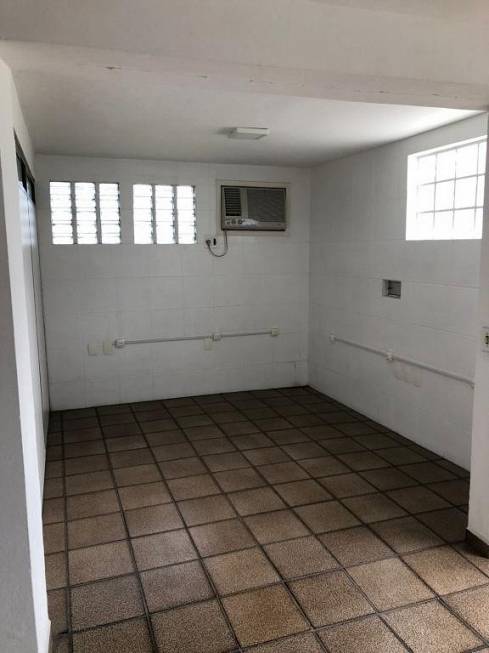 Foto 5 de Casa com 3 Quartos para alugar, 150m² em Glória, Joinville