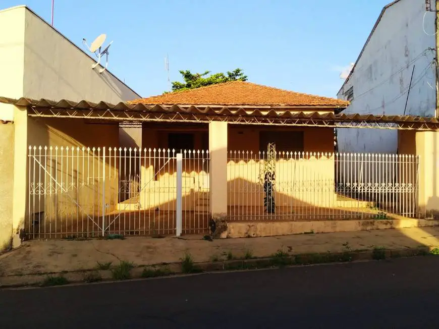 Foto 1 de Casa com 3 Quartos para alugar, 164m² em Jardim Bom Jesus, Rio das Pedras