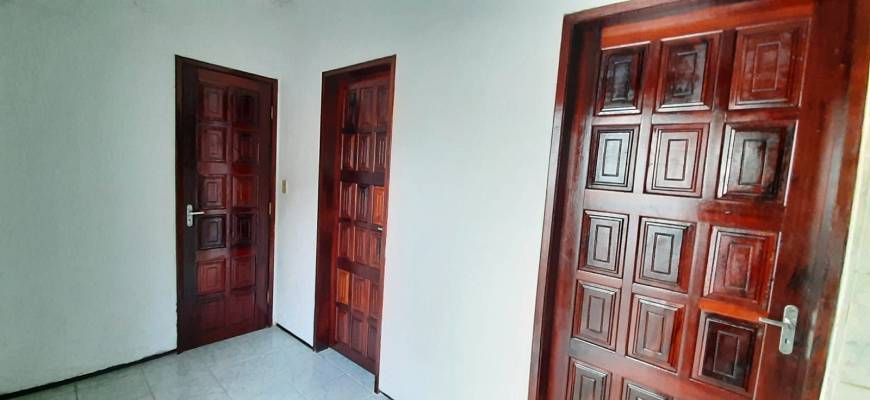 Foto 4 de Casa com 3 Quartos para alugar, 100m² em Montese, Fortaleza