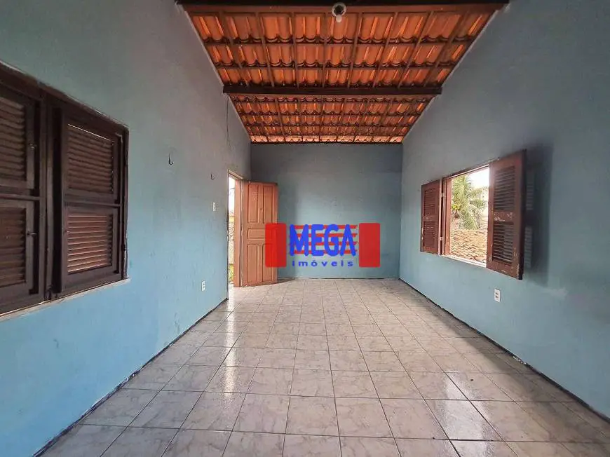 Foto 5 de Casa com 3 Quartos para alugar, 100m² em Montese, Fortaleza
