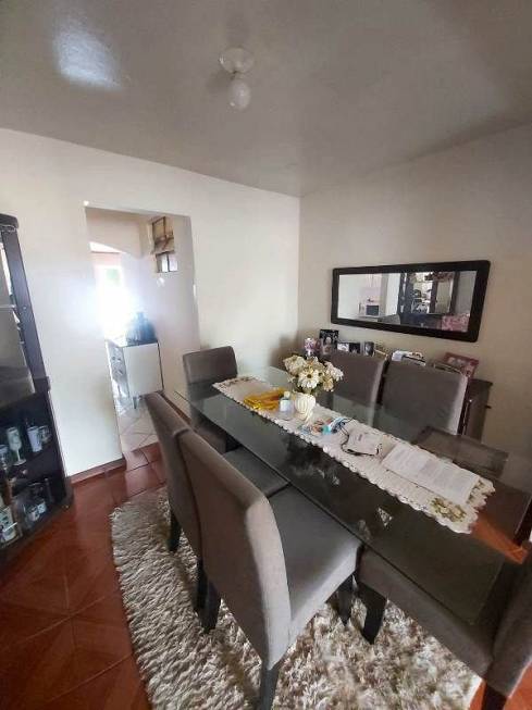 Foto 5 de Casa com 5 Quartos para alugar, 120m² em Uvaranas, Ponta Grossa