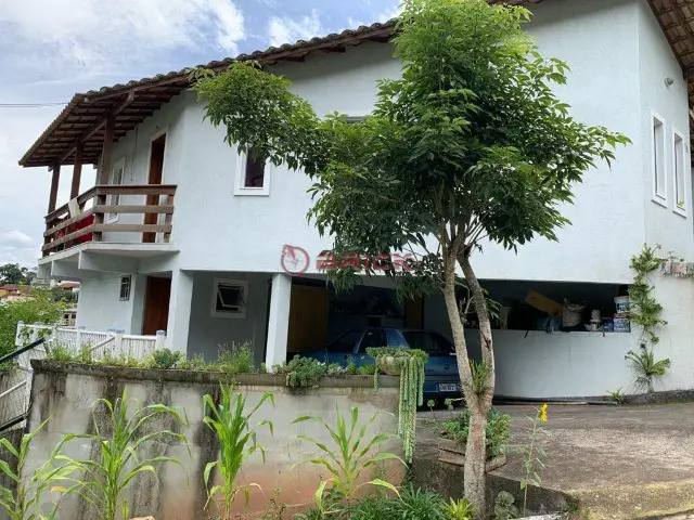 Foto 1 de Casa de Condomínio com 2 Quartos à venda, 120m² em Tijuca, Teresópolis