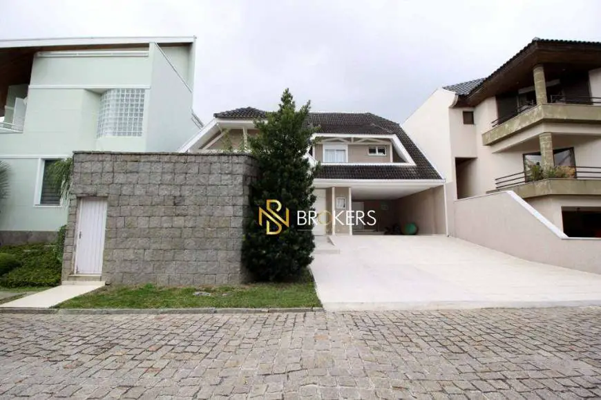 Foto 1 de Casa de Condomínio com 3 Quartos à venda, 420m² em Seminário, Curitiba