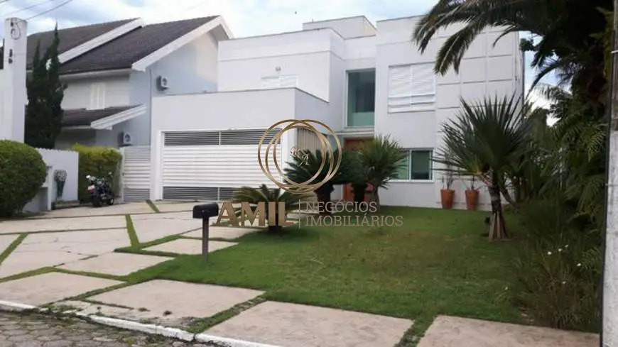 Foto 2 de Casa de Condomínio com 4 Quartos para alugar, 450m² em Condominio Esplanada do Sol, São José dos Campos