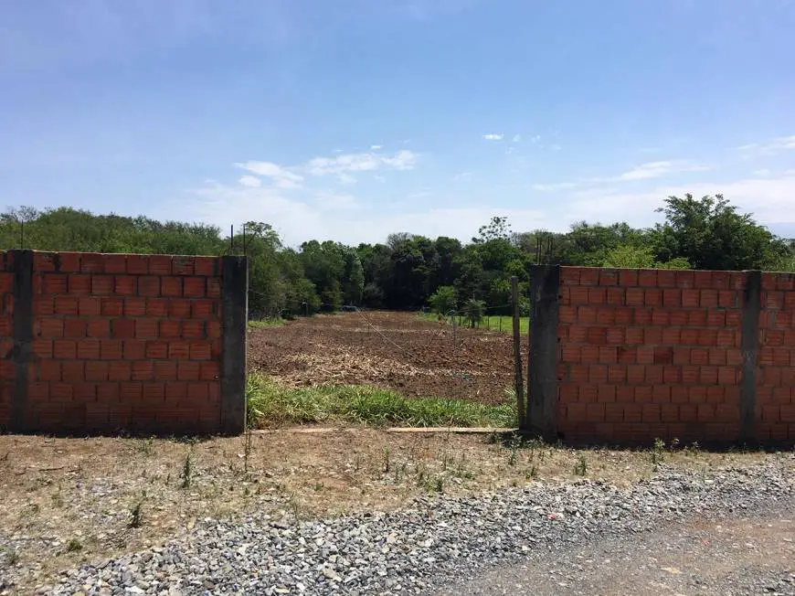 Foto 1 de Lote/Terreno à venda, 2500m² em Area Rural de Itapetininga, Itapetininga