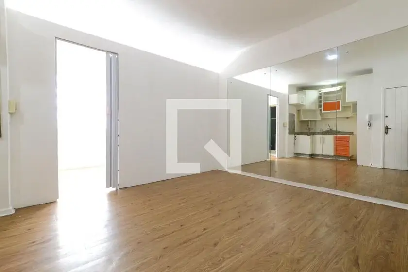 Foto 1 de Apartamento com 1 Quarto para alugar, 30m² em Kobrasol, São José