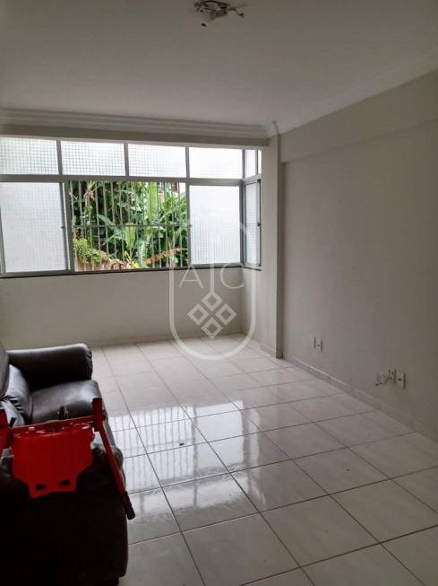 Foto 1 de Apartamento com 2 Quartos à venda, 86m² em Acupe de Brotas, Salvador