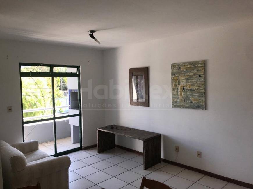Foto 2 de Apartamento com 2 Quartos à venda, 66m² em Lagoa da Conceição, Florianópolis