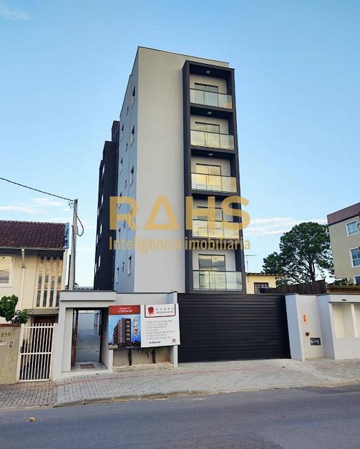 Foto 2 de Apartamento com 3 Quartos à venda, 80m² em Bucarein, Joinville