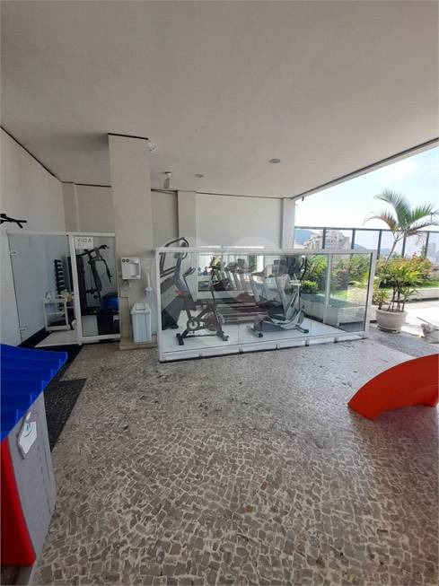 Foto 1 de Apartamento com 3 Quartos para alugar, 95m² em Copacabana, Rio de Janeiro