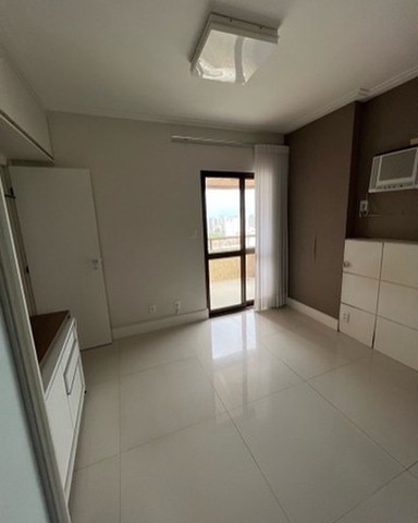 Foto 5 de Apartamento com 3 Quartos para alugar, 147m² em Pituba, Salvador