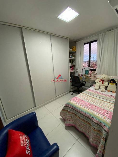 Foto 2 de Apartamento com 4 Quartos à venda, 98m² em Estados, João Pessoa